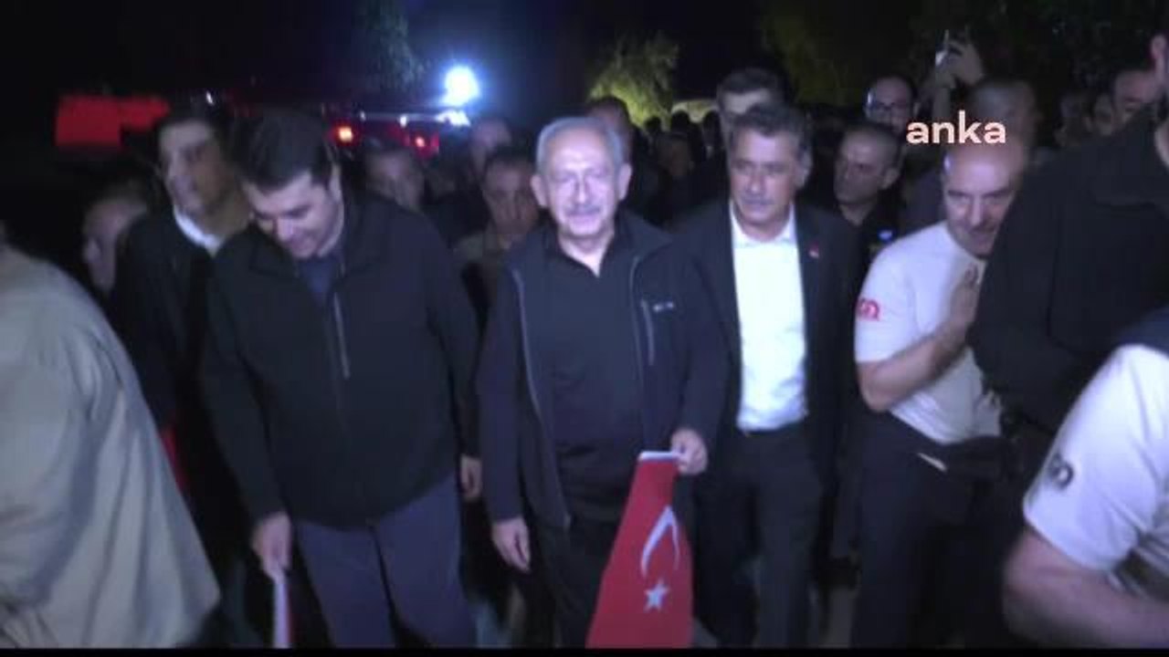 Afyon haber | Kılıçdaroğlu, Büyük Taarruz'un 100. Yılında, Afyonkarahisar'daki "Zafer Yolu"Nda 15 Kilometre Yürüdü