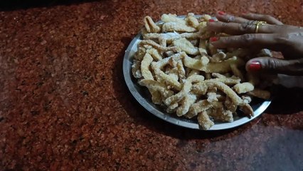 एकदम बाजार जैसे खस्ता और क्रिस्पी सॉफ्ट शक्करपारे  Shakarpara recipe  Sweet Shakarpare  Khurma