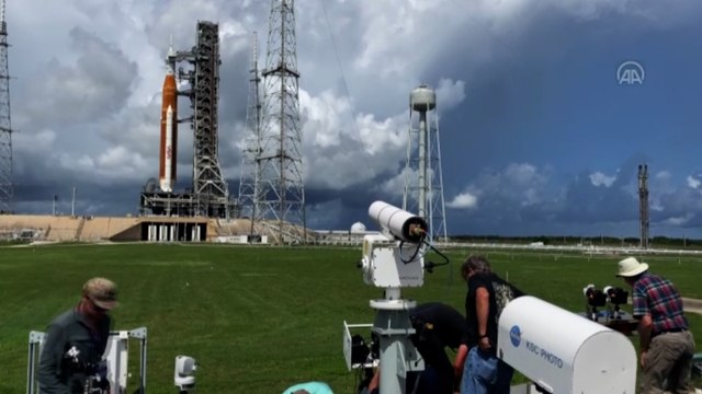 NASA, yeni nesil mega roketini test uçuşu için Ay'a göndermeye hazırlanıyor