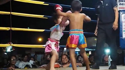 boxing Muay Thai Show รีนะRIINA VS Nung! ムエタイ wrestling korea