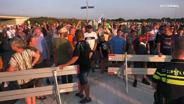 Protesto contra migrantes nos Países Baixos