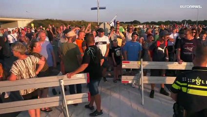 Protesto contra migrantes nos Países Baixos