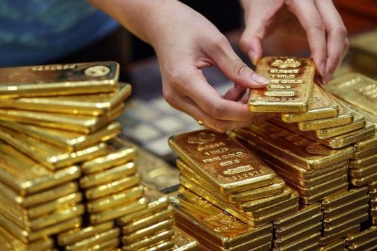 Altın fiyatları güne düşüşle başladı! İşte güncel gram, çeyrek ve cumhuriyet altın fiyatları