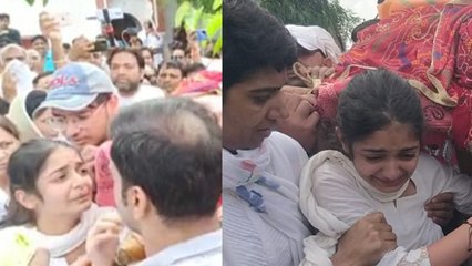 Sonali Phogat Daughter मां के पार्थिव शरीर से बात करती दिखी,मां कुछ बोलो ना | Boldsky *Entertainment