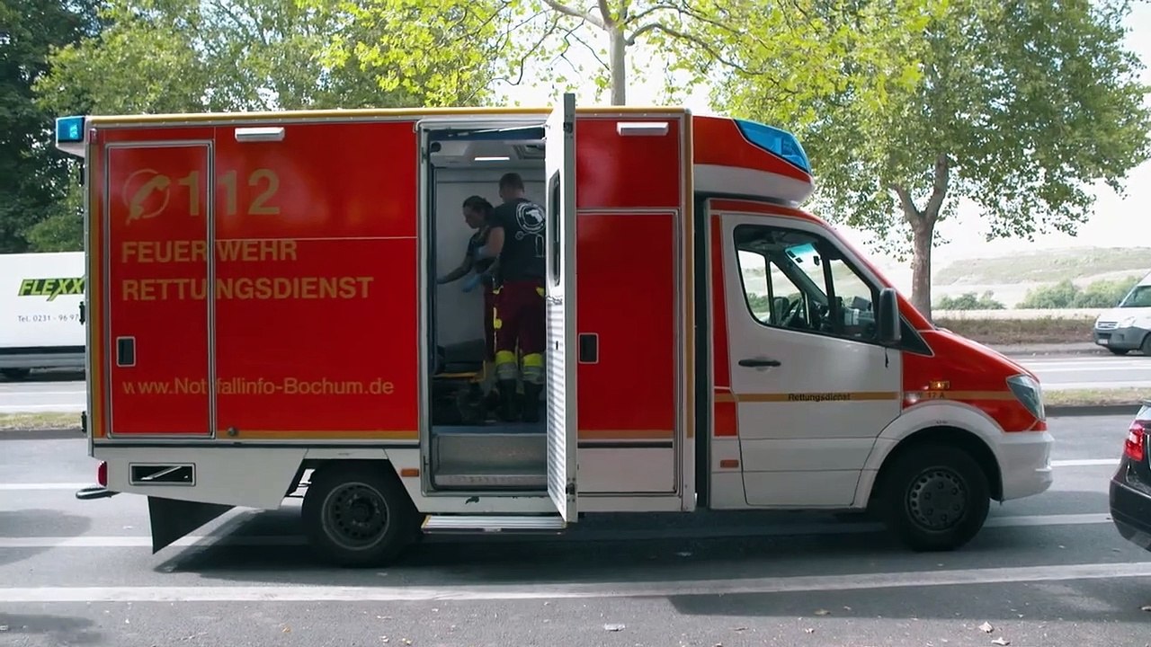 Feuer & Flamme Mit Feuerwehrmännern im Einsatz Staffel 3 Folge 2 HD Deutsch