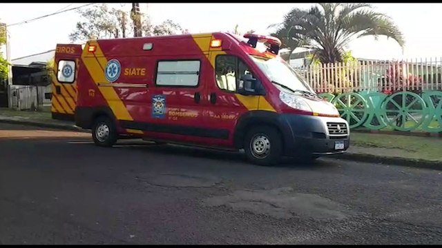 Idoso de 74 anos tem fraturas nas costelas após cair da cama