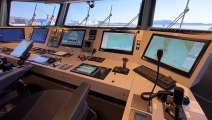 L'Osum sbarca a Olbia: è la nave più grande della Guardia di Finanza