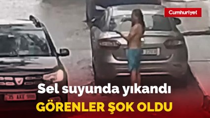Sel suyunda şampuanla yıkandı