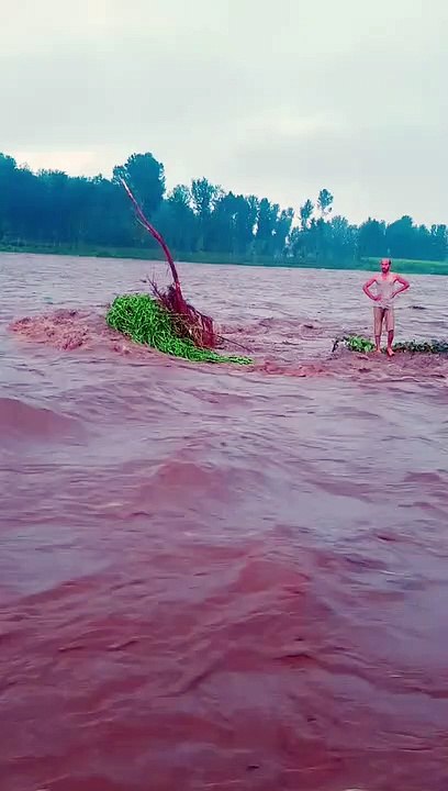 Swat bahrain floods  // floods in pakistan kalam floods video