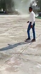 என்னது யானை பறக்குமா? இணையத்தில் வைரலாகும் வீடியோ
