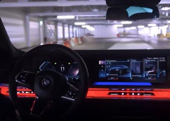 Vídeo: carros da BMW circulam dentro da fábrica sem motorista
