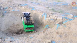 Big Truck Accidents in Pit Rescued By JCB _ _CS TOY _ _RS TOY _ DS Toy