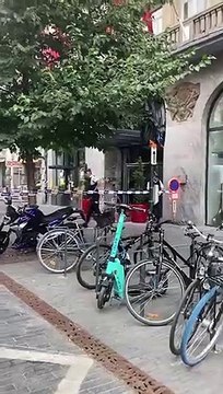 Belgique: Une camionnette fonce sur deux terrasses dans le centre de Bruxelles - Six personnes blessées - Un suspect arrêté - VIDEO