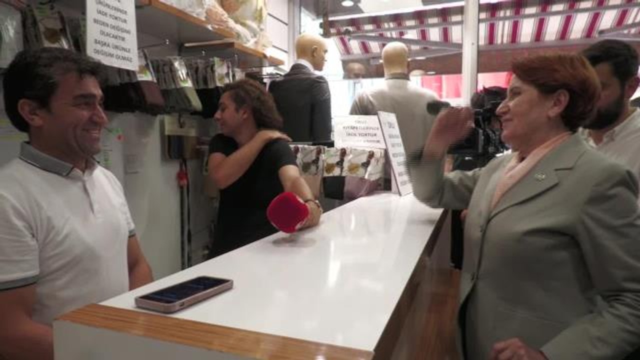 Akşener'in Ziyaret Ettiği Giyim Mağazası Sahibi: "Okulların Açılması Yaklaştı. Şu An Kuyruk Olması Lazımdı. Ama Şu Anda Bomboş"