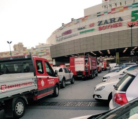 Son dakika haberi | AVM'de kola tankının patlaması paniğe neden oldu