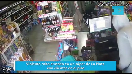 Violento robo armado en un súper de La Plata con clientes en el piso. Ocurrió en 527 y 31, de La Cumbre