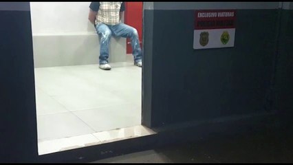 Homem com mandado de prisão por estupro de vulnerável é preso pela PM