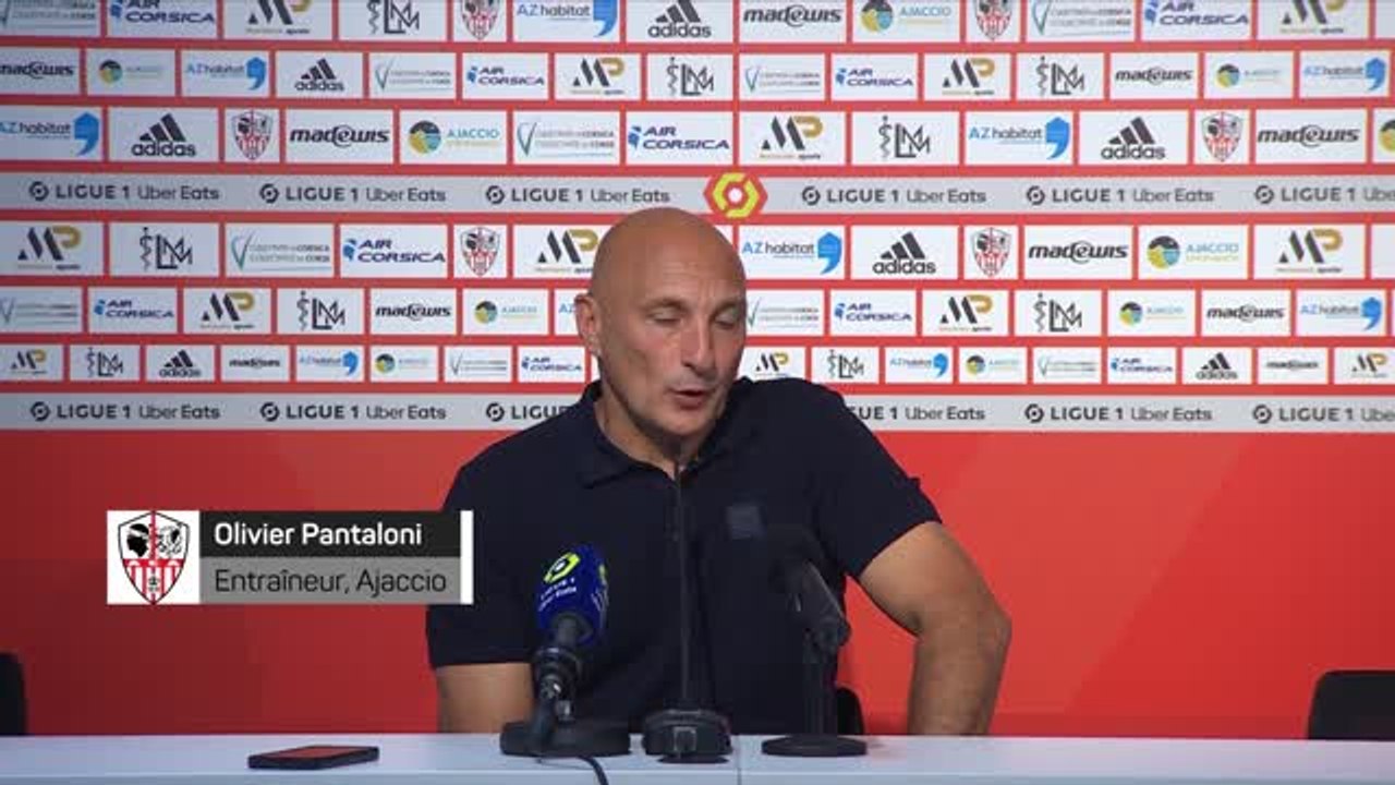 4e j. - Pantaloni : "Si j'avais des joueurs abattus..."
