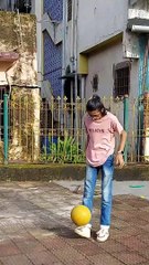 Football Skills For Beginners | Footballer