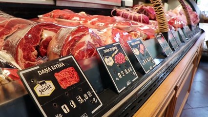 Evine kırmızı et alan herkesi ilgilendiriyor! "O ette bir şeyler aramak lazım" diyerek uyarıyı yaptı