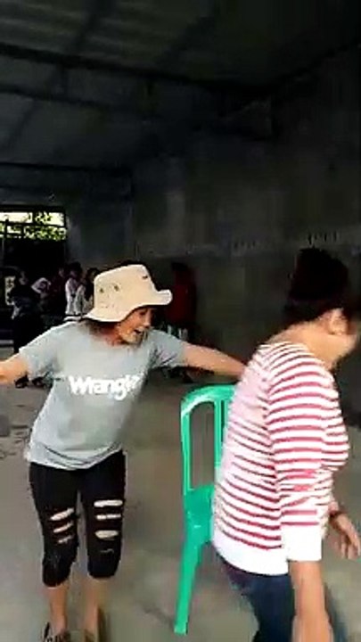 rebutan kursi