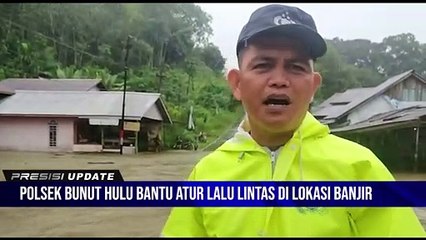 Polsek Bunuh Hulu Bantu Atur Lalu Lintas Di Lokasi Banjir