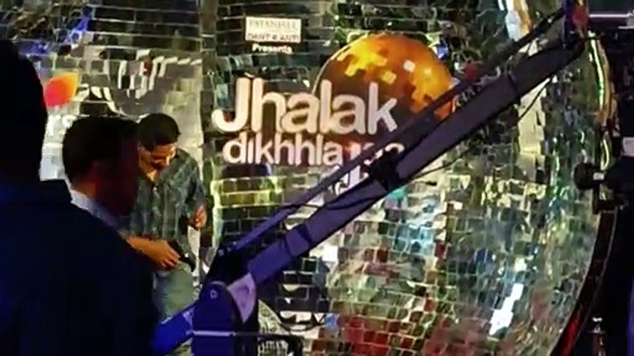 Jhalak Dikhhla Jaa 10- Nia Sharma, Nora Fatehi, Uorfi Javed turns up the heat