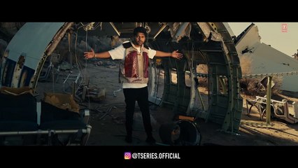 Guru Randhawa- Signs (Video) - Man Of The Moon - Rupan Bal, Sanjoy - Bhushan Kumar