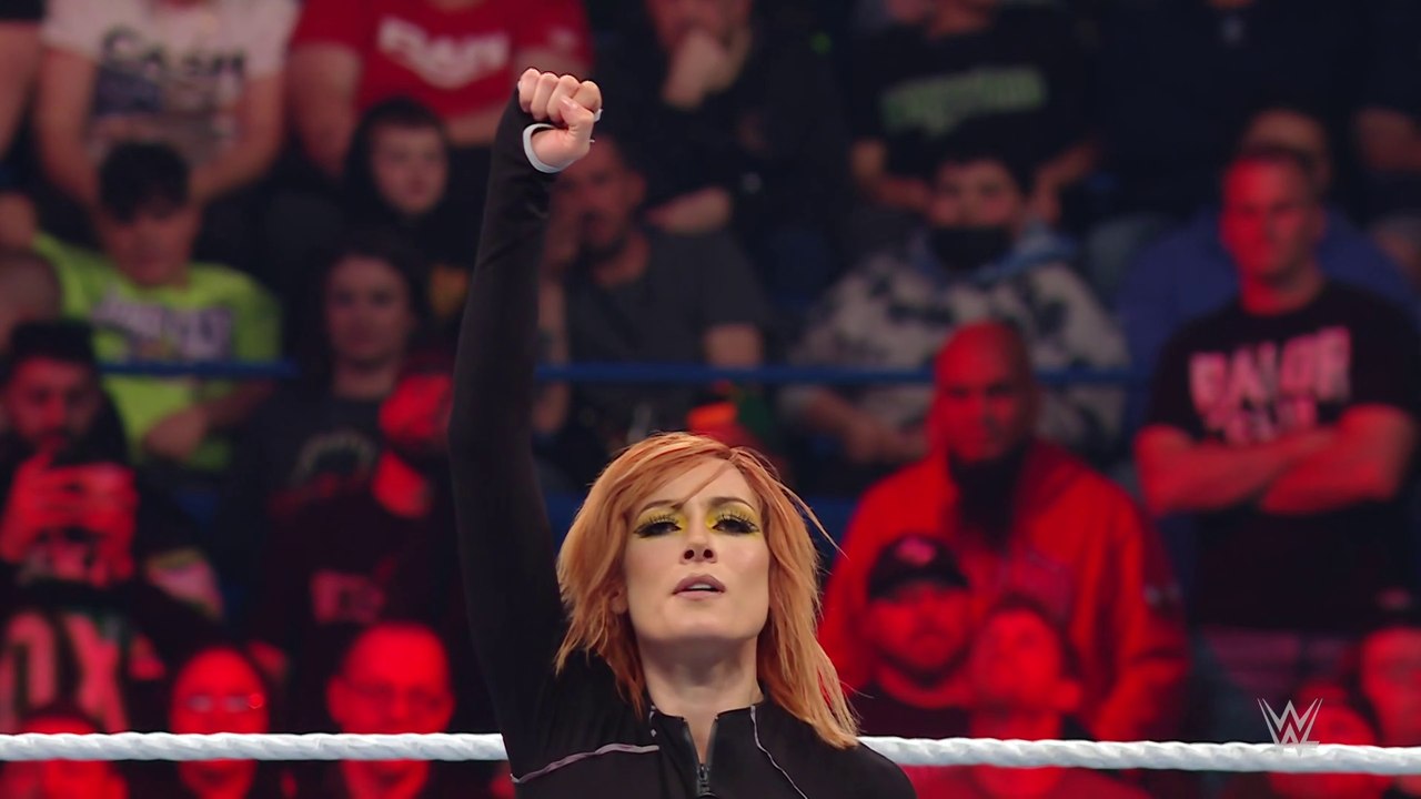 Asuka vs. Bianca Belair Featuring Becky Lynch (Raw, May 9, 2022)