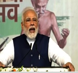 ‘આઝાદીના 75 વર્ષ પુરા થતા 7500 બહેન-દીકરીઓએ રેંટિયો કાંતી નવો ઈતિહાસ રચી દીધો’