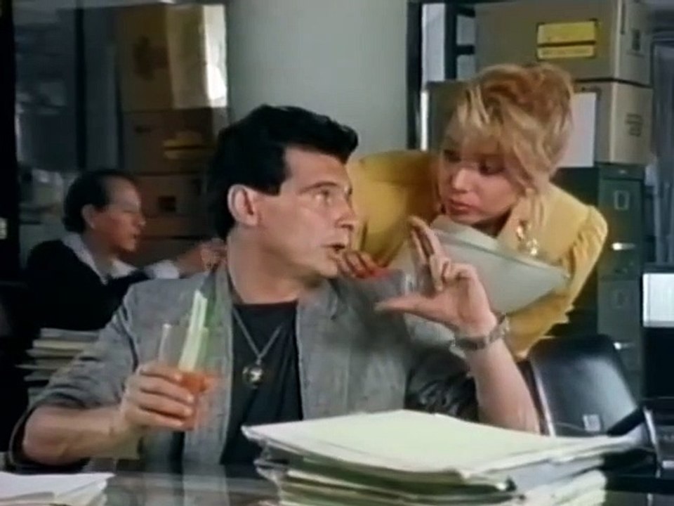 Dos Policias en Apuros