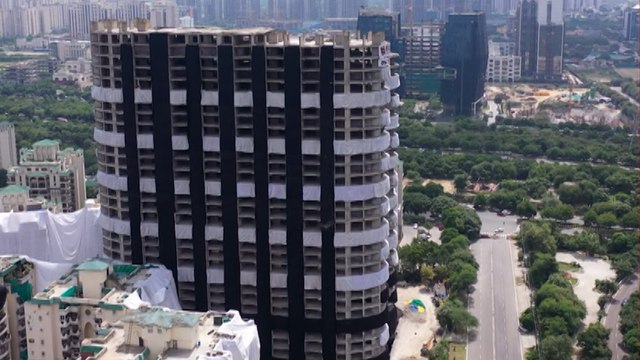 Twin Tower Demolition : 3,700 kilos of explosives to bring down the towers today | Abp news