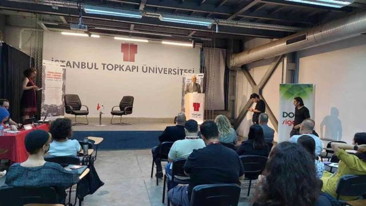 Prof. Dr. Keleş: "Konut sıkıntısı için devlet ve kooperatifler devreye girmeli"