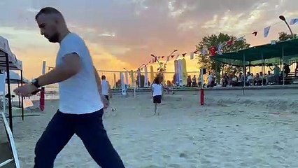 Plaj voleybolunda heyecan devam ediyor