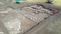 Diyarbakır gündem haberi... DİYARBAKIR - Uygarlık tarihine ışık tutan Çayönü'nde sandık tipi 3 yeni mezar daha bulundu