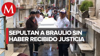 Dan el último adiós al pequeño Braulio en 'Neza', tras permanecer 6 años en fosa común