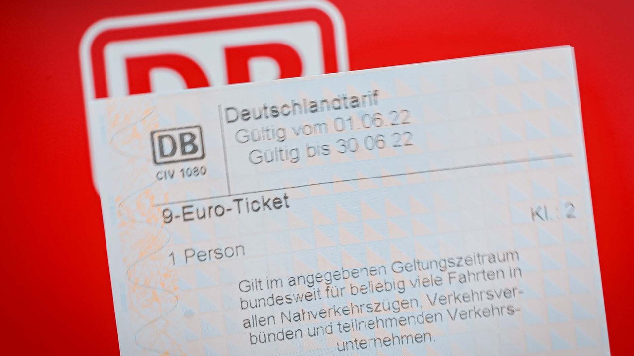 9-Euro-Ticket: Christian Lindner kündigt Nachfolger an!