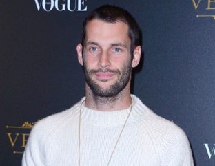 "J’aime ta b….", la star des créateurs de mode, Jacquemus, se lâche en plein discours, lors de son mariage !