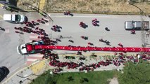 Son dakika haberi! Büyük Zafer'in kazanıldığı topraklarda 3 bin 743 metrelik Türk bayrağı açıldı