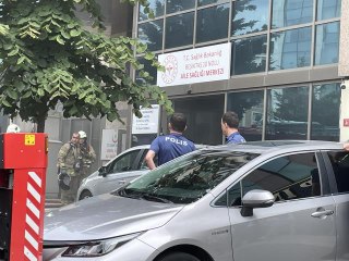 Son dakika haberleri! Beşiktaş'ta hastanenin ek binasının bodrumunda çıkan yangın söndürüldü