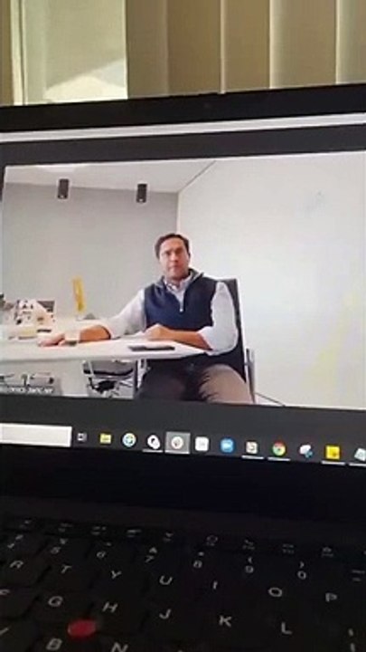 Un patron licencie 900 employés sur Zoom