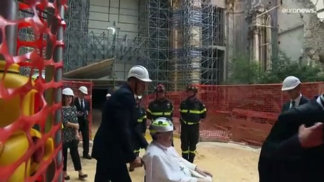 L'Aquila, la visita di Papa Francesco per la Perdonanza Celestiniana: Aquilani, gente resiliente