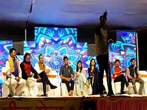 Bundi Kajali Teej Fair 2022: काव्यपाठ से श्रोताओं को किया मंत्रमुग्ध, भोर तक चला-video