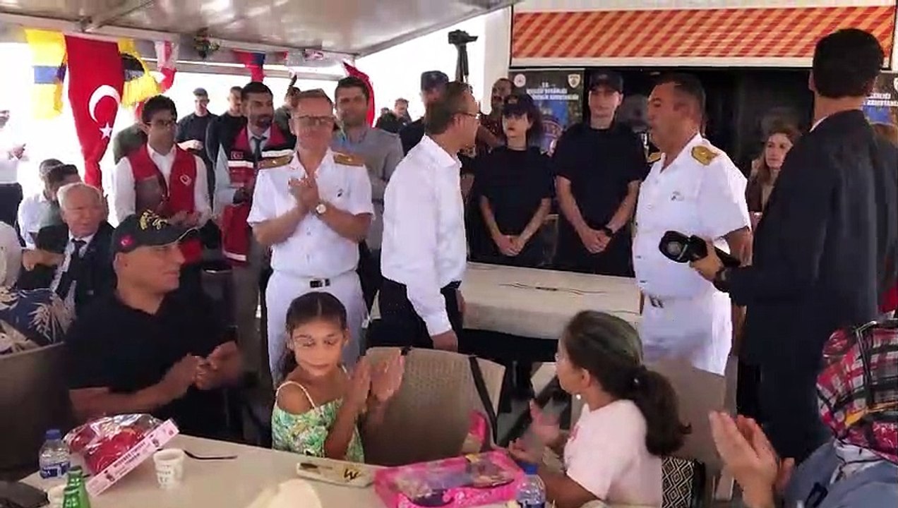 Vali Yavuz, şehit aileleri, gazi ve gazi aileleri ile buluştu