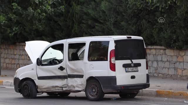 Son dakika haber... Polis aracı ile otomobilin çarpışması sonucu 9 kişi yaralandı