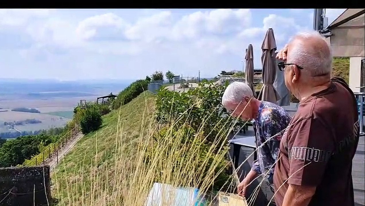 Le 28/08/22 avec mes amis autour d'une très bon...