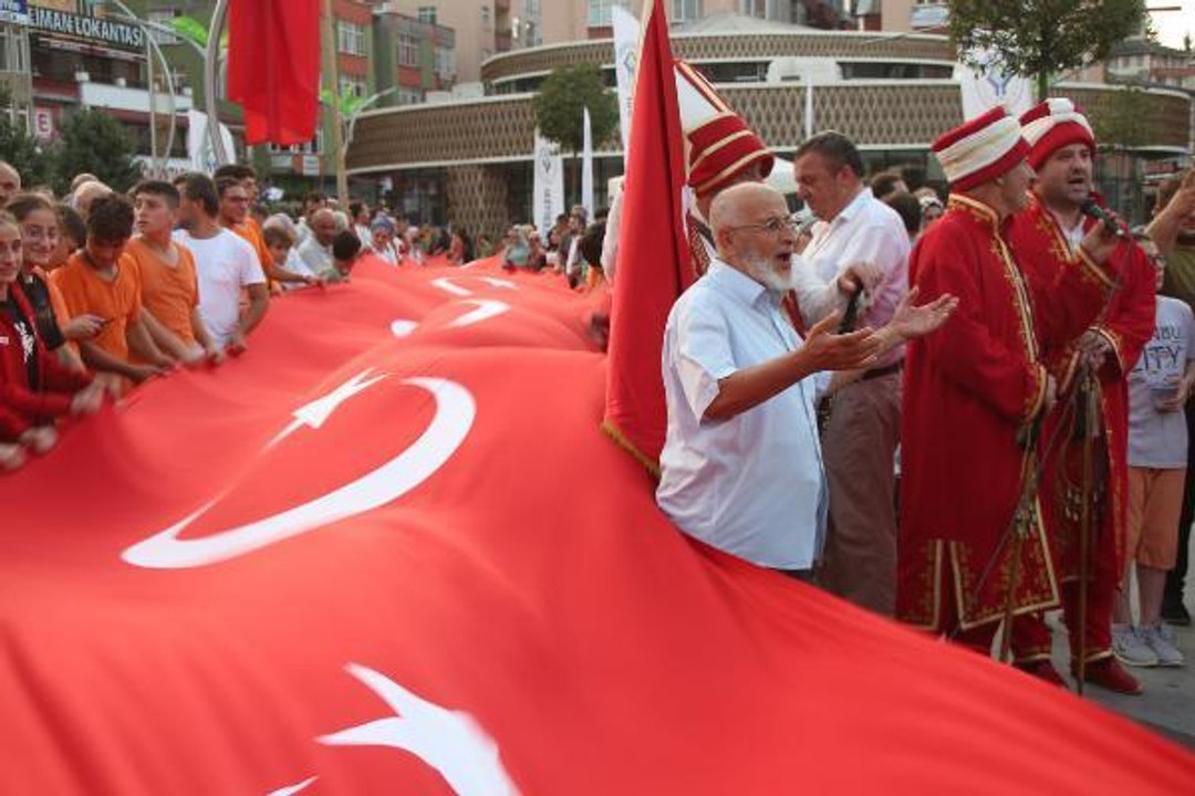 İSMAİL KAHRAMAN: ŞEHİRLERİN KURTULUŞ YILDÖNÜMLERİ KUTLANMASINA KARŞIYIM