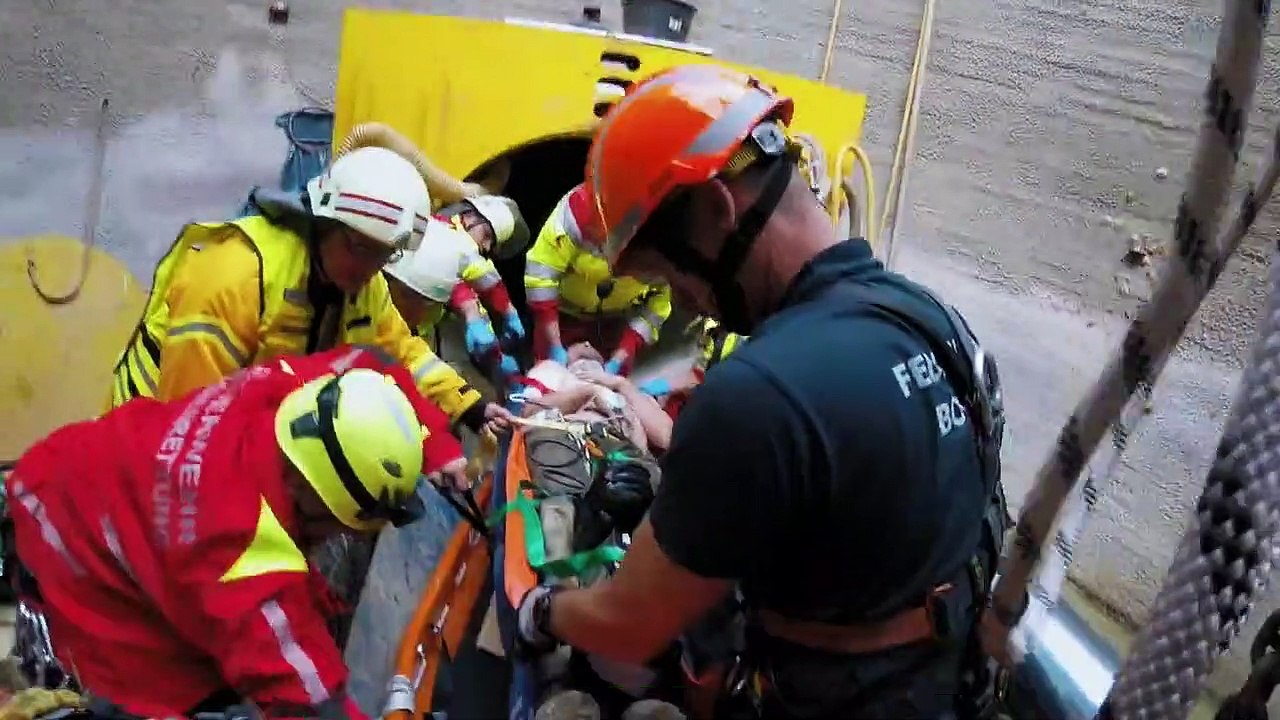 Feuer & Flamme Mit Feuerwehrmännern im Einsatz Staffel 3 Folge 6 HD Deutsch