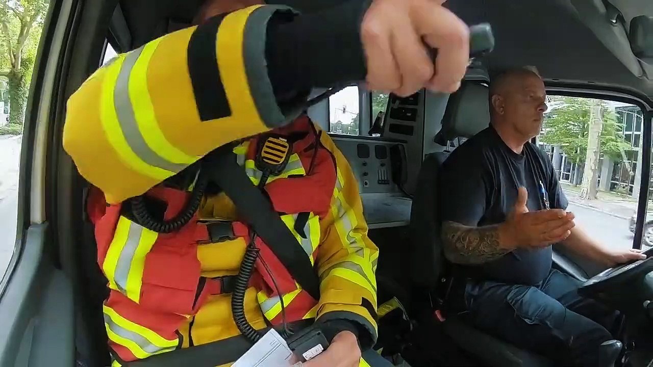 Feuer & Flamme Mit Feuerwehrmännern im Einsatz Staffel 3 Folge 7 HD Deutsch