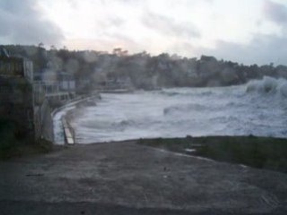 tempête à Douarnenez (sables-blancs) Mars 2008 n3